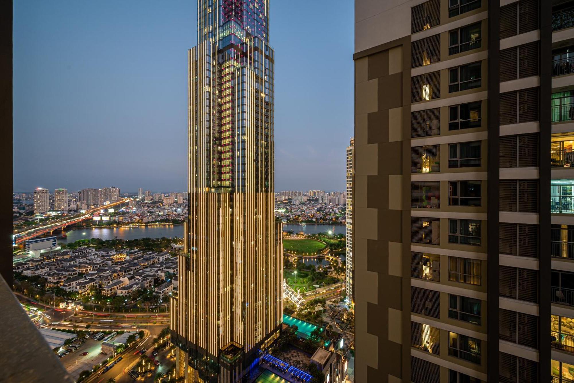 Luxury Apartment At Vinhomes Central Park Ho Chi Minh-Byen Eksteriør billede